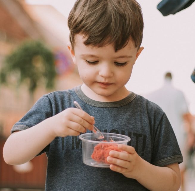 Apprenez à manger sainement avec vos enfants!